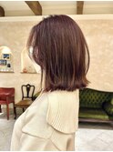 ミディアムボブ/ロブ/外はね/ボブ/くびれヘア/長めボブ/ぱつっと