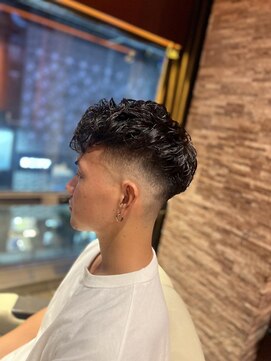 アールドボーテ 理容室(R de Beaute) 銀座 フェード × スペインカール