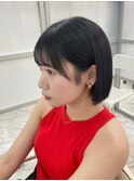 夏を乗り切るスッキリボブ×透明感ブラックカラー♪