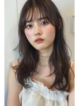 ルル(Lulu) フェミニンレイヤーヘーゼルブラウン