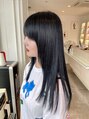 アージェガーデン(AGEE GARDEN)&nbsp;ほんのり青みネイビーブラック。どこから見ても自然なストレート