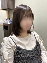 ヤヤ 浅草(yaya.)&nbsp;小顔効果抜群ミディアムレイヤースタイル