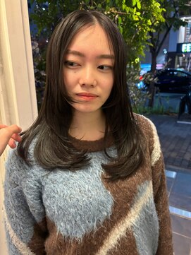 ラパンセヴェール(LA PENSEE VERT) レイヤーカット、顔まわりレイヤー、顔まわりウルフ