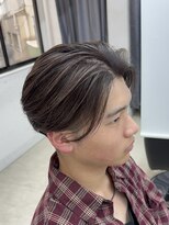 ジレス(Jiles) 【ハイライト】【センターパート】【メンズヘア】