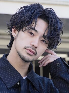 レタッチバイフィフス(RETOUCH by fifth) 原宿メンズパーマルーズパーマシャドウパーマセンターパート緩め