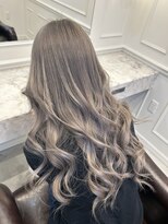 デイ(day)&nbsp;佐賀美容室 透明感グレージュロング