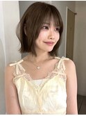 >レイヤーボブナチュラルベージュカラーブリーチなしダブルカラ