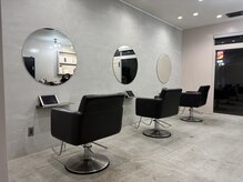 シー ヘアーワークショップ(See HAIR WORK SHOP)の雰囲気（3席のみの小さな空間ですお友達、ご家族、お子様連れでどうぞ）