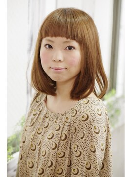 キミ(kimi) 内巻きローレイヤーボブ