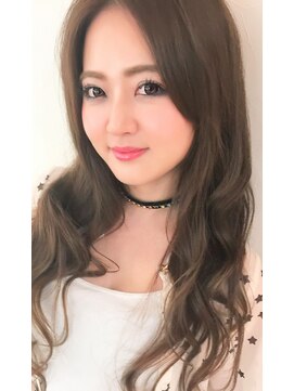 プライベートサロンルシア(Private Salon Lucia) グラマラスカール