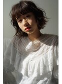 暗髪ショートボブウエービー