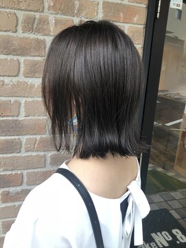 ヘアメイクエイト 丸山店(hair make No.8) 【担当＊岩切祐樹】切りっぱなしボブ×ダークアッシュ