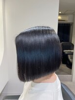 コウ(Koh)&nbsp;前下がりボブ