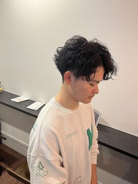 ヴェルデ(VERDE) 波巻きツイストスパイラルパーマ