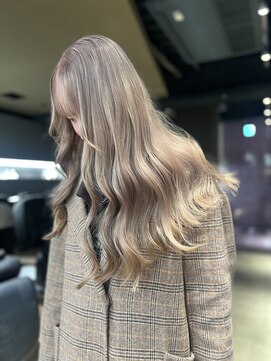 ペレ 栄店(PELE) イメチェン/ホワイトブロンド/外ハネボブ/美髪/栄