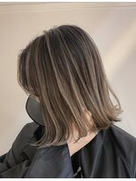 ルーム 荻窪(room)&nbsp;コントラストバレイヤージュエアタッチ切りっぱなしボブ