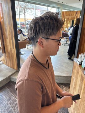 ヘアラウンジ アングゥ(hair lounge ungu) メンズグレーアッシュ