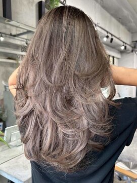 ハーシーバイアポロ 相模大野(HERSHE by apollo) xバレイヤージュ/ホワイトグレージュ/レイヤーカット