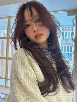 バベル アット フルリール 甲子園口(BABEL at fleurir)の写真/レイヤーカット、バタフライカット、ハッシュカットが得意◎骨格・髪質・クセなどを見極めたカット!