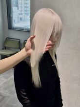 【EFFECT BLEACH】を使用した新しいブリーチワーク