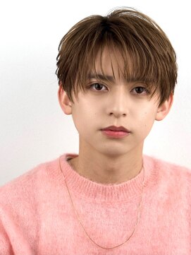 オーシャントーキョーオーバー 渋谷(OCEAN TOKYO OVER) 韓国マッシュセンターパートツーブロックフェザーパーマシャドウ