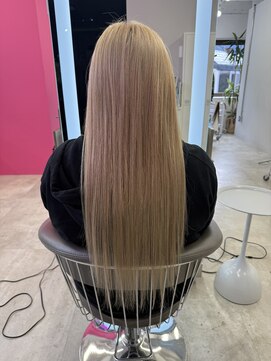 ロサ ファイブヘアー(Rosa..5Hair) ハイトーンロング