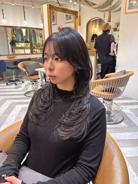 ロンドアベニール 北千住(Lond avenir) レイヤーカット/グレージュブラウン/韓国巻き/顔周りカット