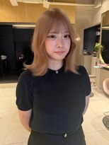 ソラス 緑地公園店(SOLAS) ミルクティーベージュ