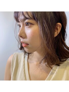 ギグス 栄店(gigs) 透明感ベージュ