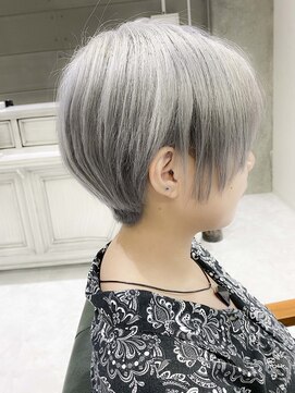 デイズ(days) アシンメトリーウルフカット☆アッシュグレージュ　DAYS 中村