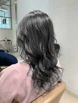 アース 東戸塚店(HAIR & MAKE EARTH) 20代/30代/40代　髪質改善シルバーグレー