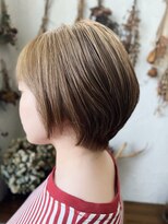 ヘアスタジオ ブリエ(HAIR STUDIO BRILLER)&nbsp;2023　ショート ×ホワイティべージュ