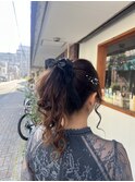 ハイポニーアレンジ