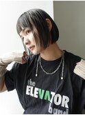 ワイドバングオン眉切りっぱなしボブオリーブカラー内巻き