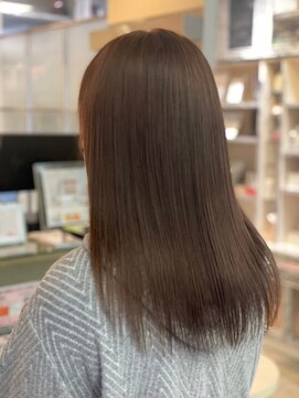 レヴェヘア rever hair サラツヤヘア