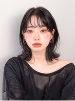 ラベストクズハ(LOVEST KUZUHA)&nbsp;ショートボブ/外はねボブ/眉上バング/フェイスレイヤー/大人ボブ