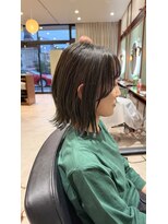 クルニエ(crenier) ブリーチなしオリーブ/サイドバング/くびれボブ