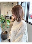 動きのあるミディアムレイヤー♪似合わせカット