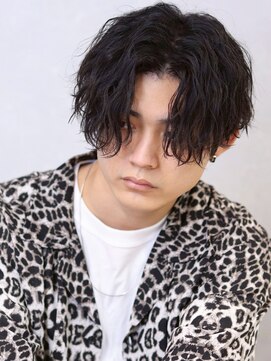 men's salon es. 新宿 メンズカット/メンズパーマ/メンズヘア【メンズサロン エス】 ニュアンスパーマ/波巻きツイストスパイラル[新宿/メンズ/men's]