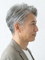 と和×美髪クリニック 巣鴨店 50代グレイヘア★白髪を活かすソフトアップバングショート