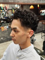 フォーコーナーズカットショップスリーセント 栄(FourCornersCutShop 3/cent) ラルフカール/スパイラルパーマ/フェードカット