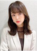 くびれヘア/ショコラベージュ/ミディアムヘア/ベビーバング