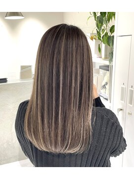 シエラ 心斎橋(CIERA.) CIERA.ハイライト×フローディアトリートメント