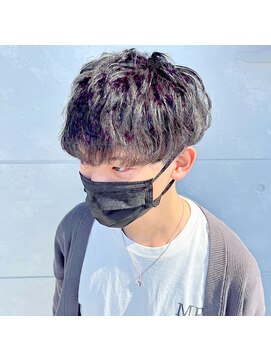 ヘアステージアミカル メンズパーマ