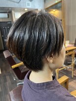 ニカ(NIKA) マッシュショートスタイル