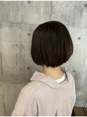 軽めの首元スッキリボブスタイル
