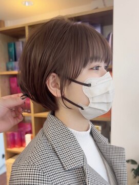 エニ 自由が丘(ENi) 黒髪/グレーベージュ/レイヤーロング/前髪パーマ[自由が丘駅]