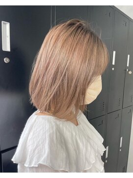 ルネ 北千住(Renee) ロングボブ_ミルクティー_ハイトーン