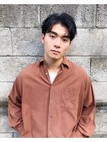 スーハ 恵比寿(SUUHA)&nbsp;かきあげラフショート×ビジネスマン×でこだし黒髪メンズヘア