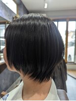 ロム 前上がりショート/アッシュブラック/アースカラー/30代40代